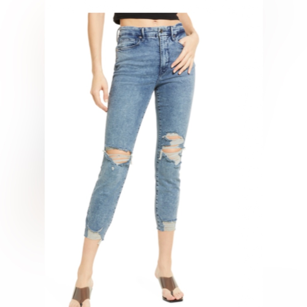 Good American Light Blue Distressed Cropped Jeans